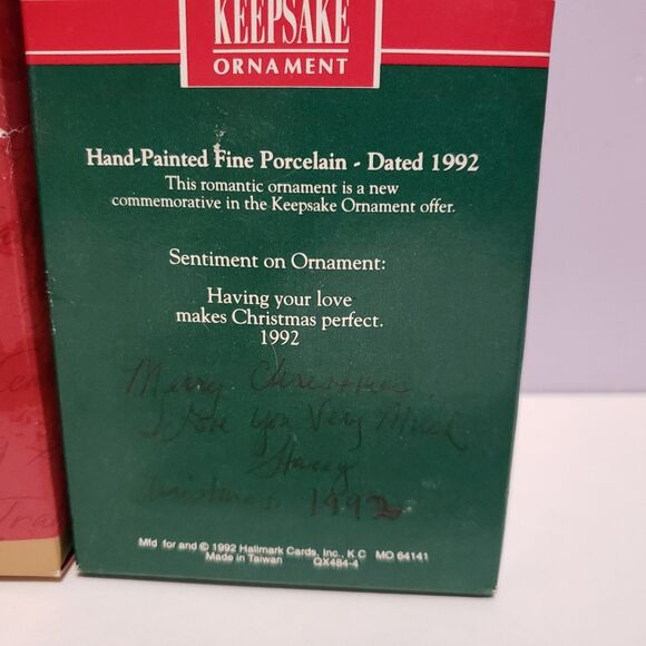 Hallmark Keepsake Christmas Tree Ornaments Lot Of 4 Assorted - Picture 8 of 9